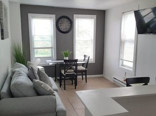 635 W York St #3RDFL, Philadelphia, PA 19133