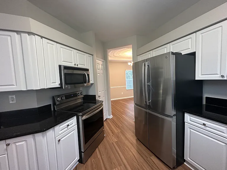1840 Laurel Oak Ln — Photo 11