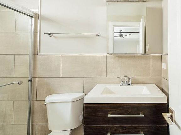5th image of 4350 N Cicero Ave #1528