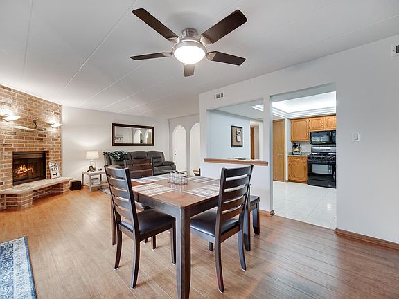 4th image of 15712 Deerfield Ct