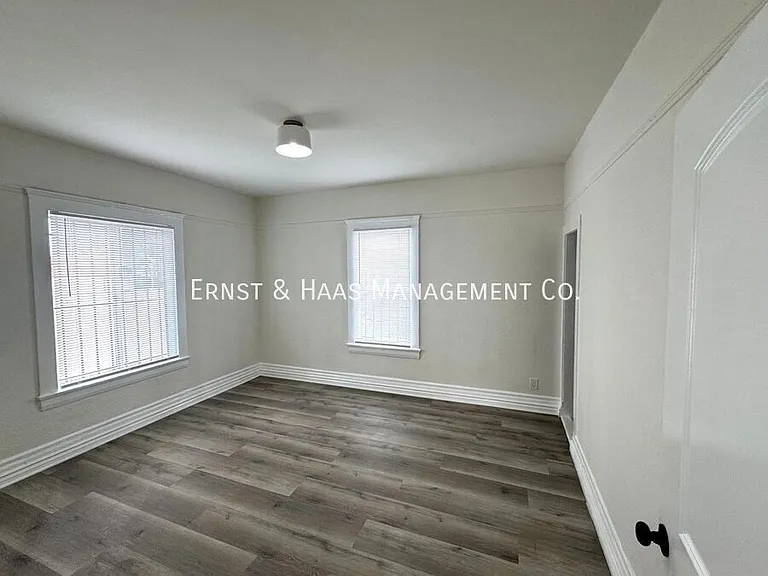 847 Cerritos Ave #9 — Photo 21