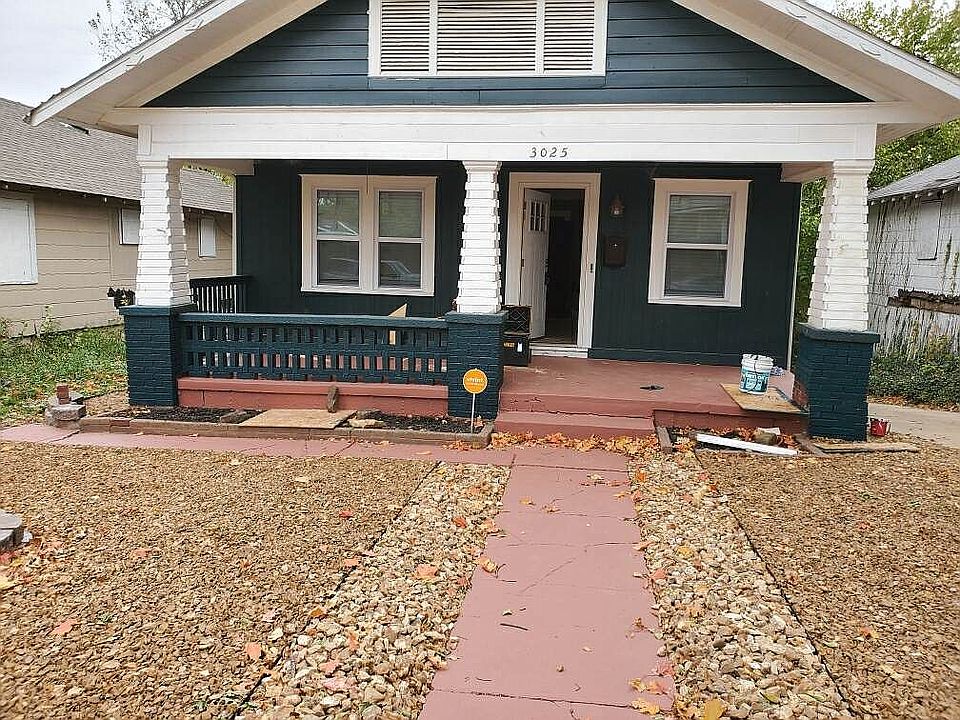 1st image of 3025 Elmwood Ave