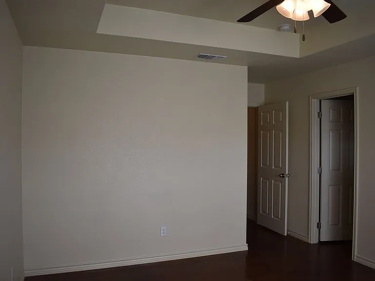 205 Coby Dr — Photo 15