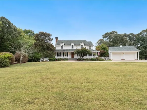 1094 Gantt Rd, Alpharetta, GA 30004