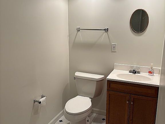 3rd image of 18354 Courtland Dr