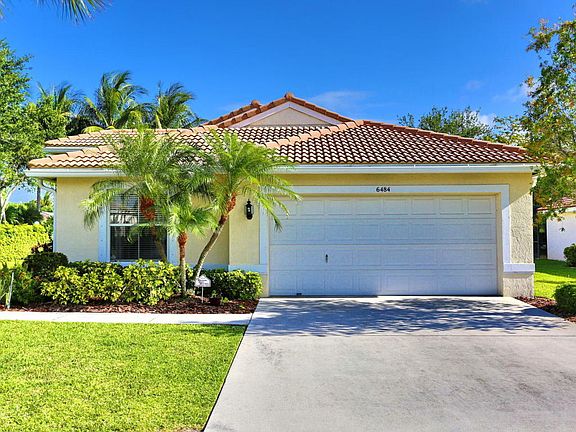 3rd image of 6484 Sand Hills Cir