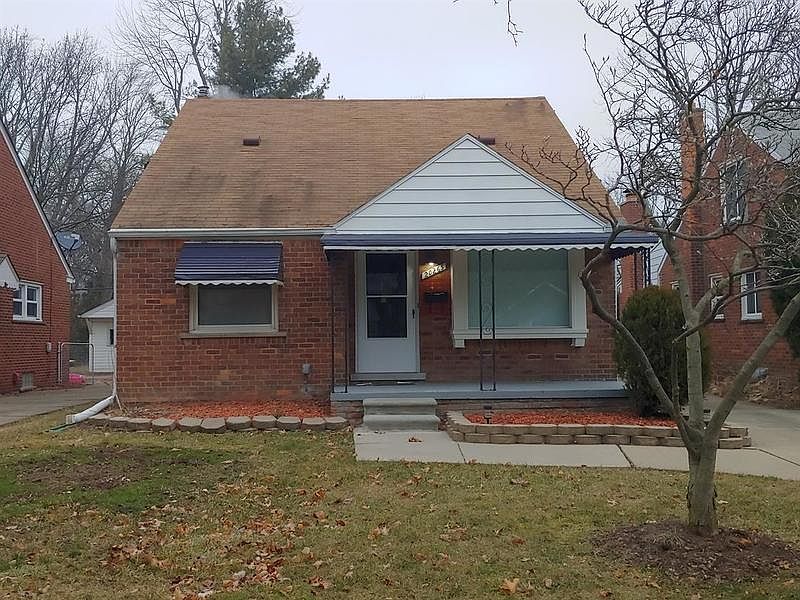 1st image of 20265 Woodmont St
