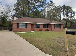 107 Maid Marian Ct, Hinesville, GA 31313