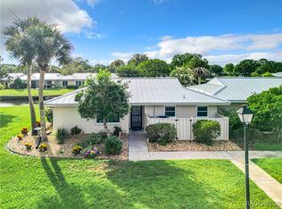 11592 W Kingfisher Ct, Crystal River, FL 34429
