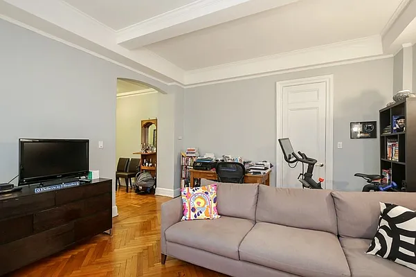 Rented by Citi Habitats | media 5