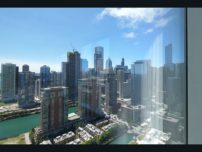 502 E Illinois St #3501 — Photo 16
