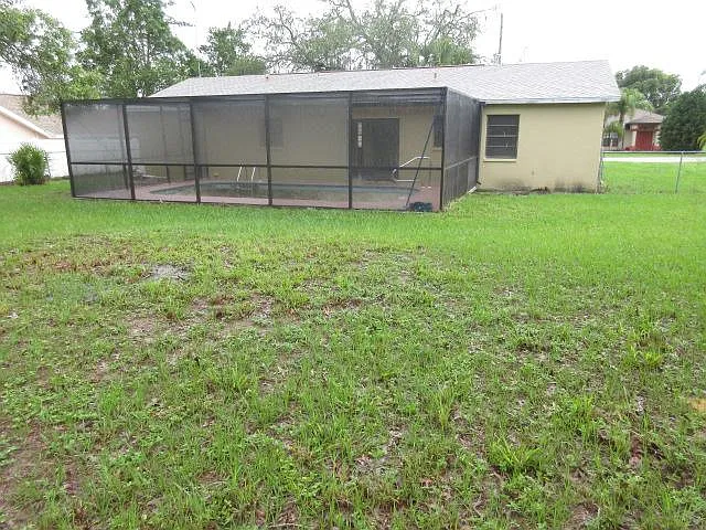 11348 Linden Dr — Photo 20