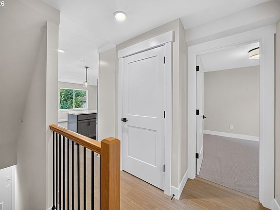 5th image of 10965 NE Wygant St