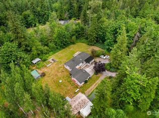 1924 Coyote Ln, Bellingham, WA 98226