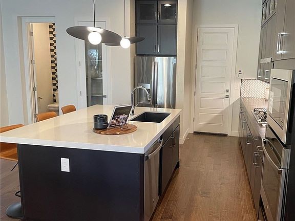 5th image of 251 Badwater Basin St
