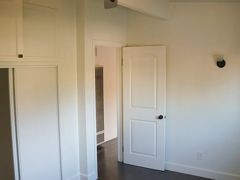 14324 Christine Dr #F — Photo 22
