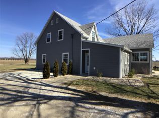 705 Milburn School Rd, O Fallon, IL 62269