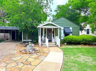 1317 Edgewood Ave, Graham, TX 76450