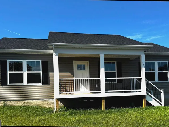 137 Sassafras Ln, Wardensville, WV 26851