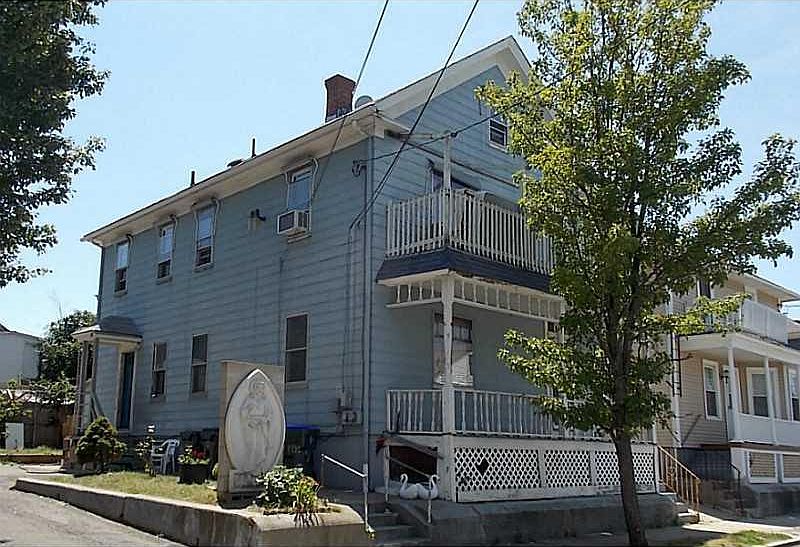 2nd image of 110 Pomona Ave