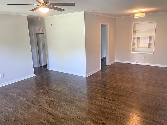 2nd image of 224 Wood Dale Dr