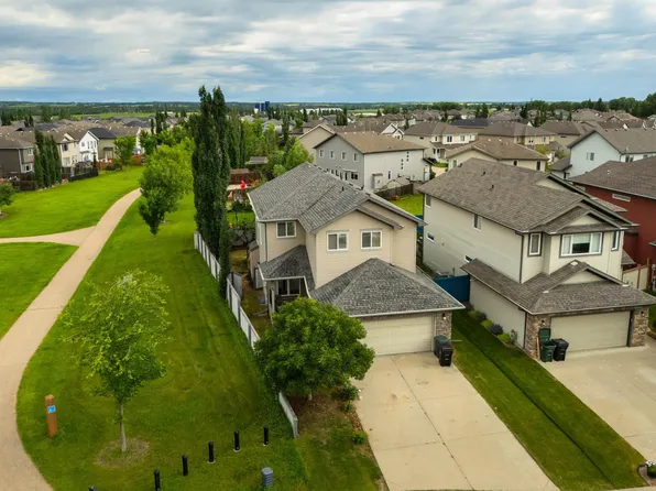 16 Ashton Gate, Spruce Grove, AB T7X 0H8