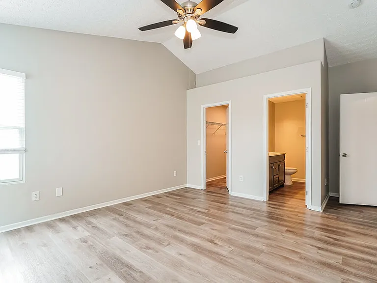 9202 Rhode Island Way — Photo 12