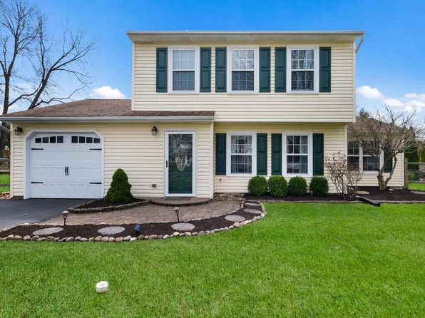 1841 Cold Brook Ln, Jamison, PA 18929