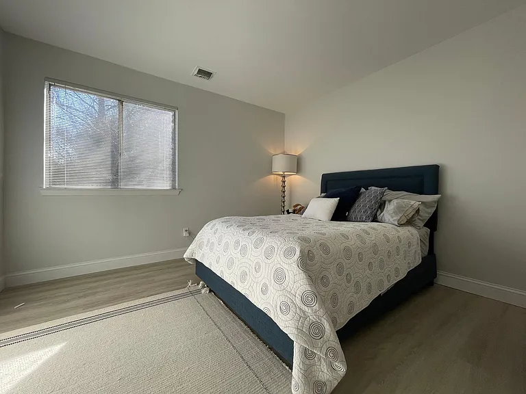 104 Southport Woods Dr — Photo 11