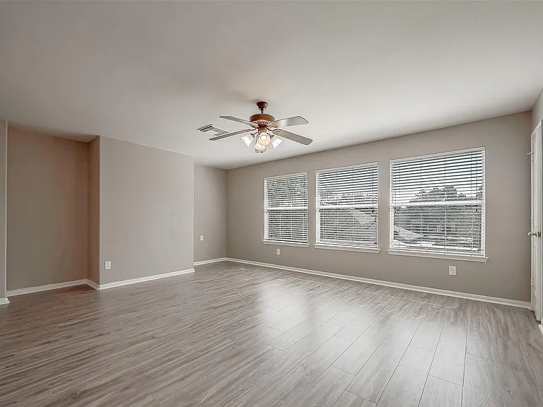 2118 Long Trail Path Ct — Photo 14