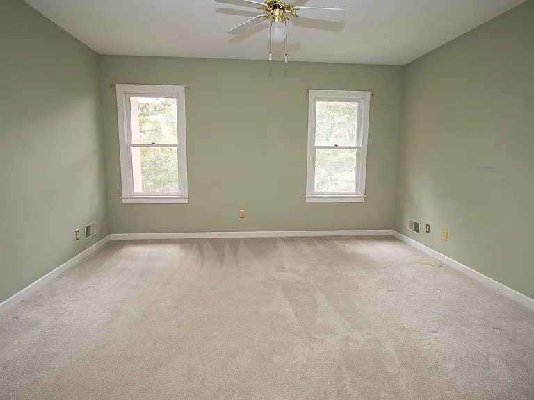 2220 Montclair Dr — Photo 20