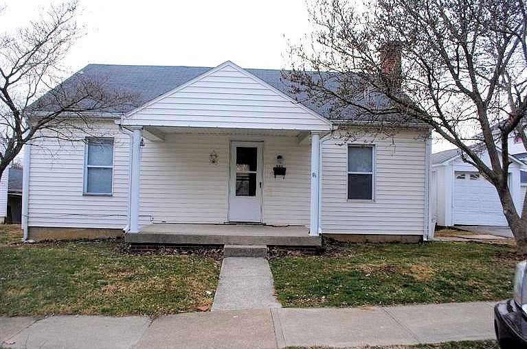 1st image of 321 E St S
