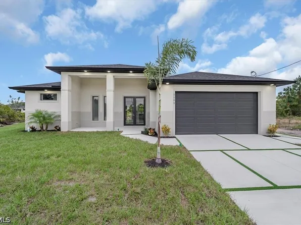 2505 11th St SW, Lehigh Acres, FL 33976