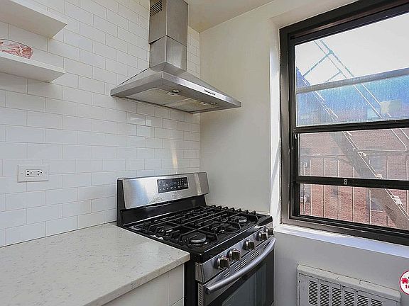 5th image of 32-45 90th St Suite 507