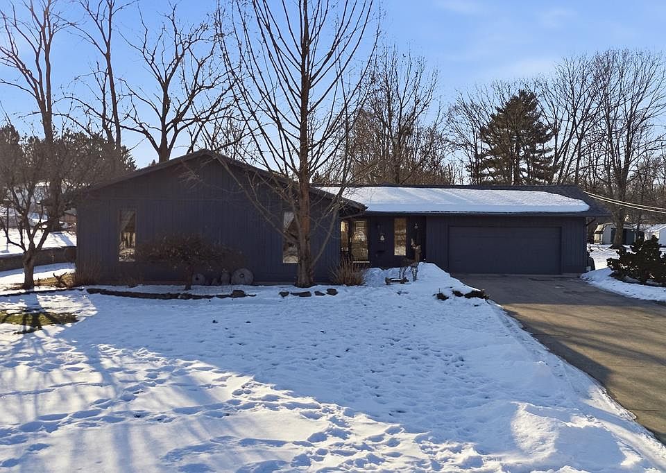 1st image of 2160 Haywood Dr