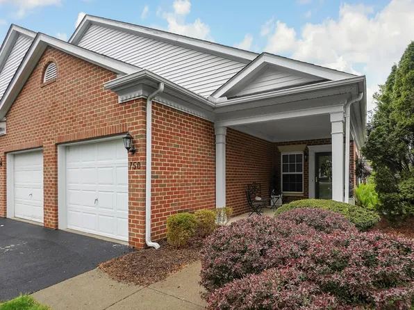 750 W Maple St, Granville, OH 43023