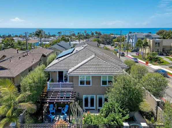 2002 Montgomery Ave, Cardiff, CA 92007