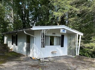1138 Little Smoky Rd, Gatlinburg, TN 37738