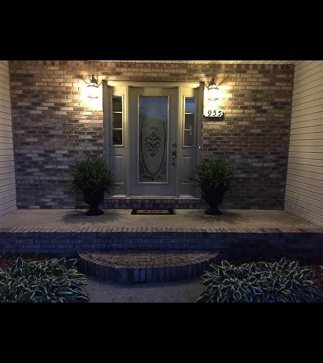 2nd image of 955 Walton Trl
