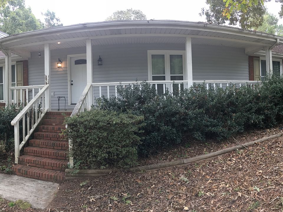 1st image of 1847 Brandy Woods Dr SE