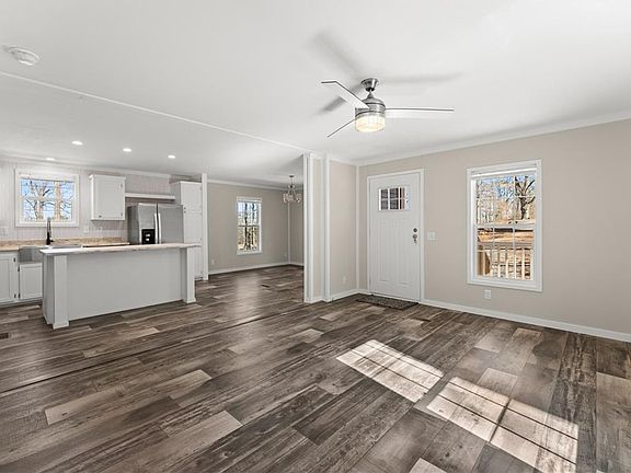 5th image of 2410 Bolman Rd