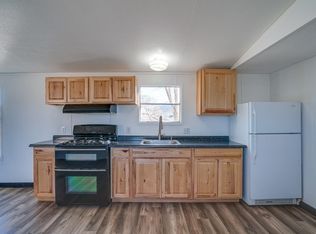 10B Amber Ln #10B, Ranchos De Taos, NM 87557