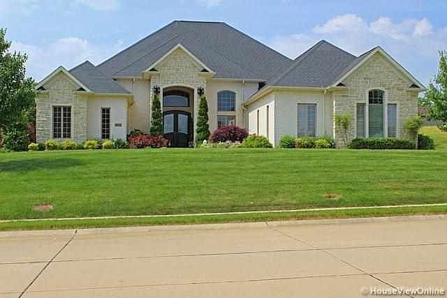 1st image of 5831 Dalhousie Dr