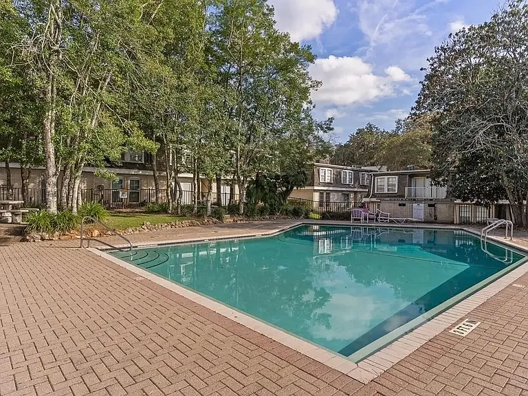 2020 Continental Ave #123 — Photo 4