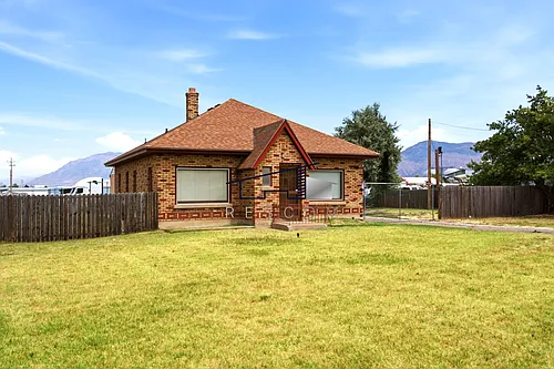 1718 W 3300 S Photo 1