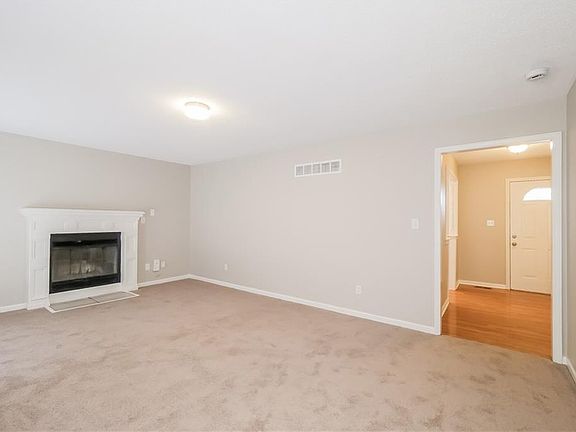 3rd image of 408 N Washington St