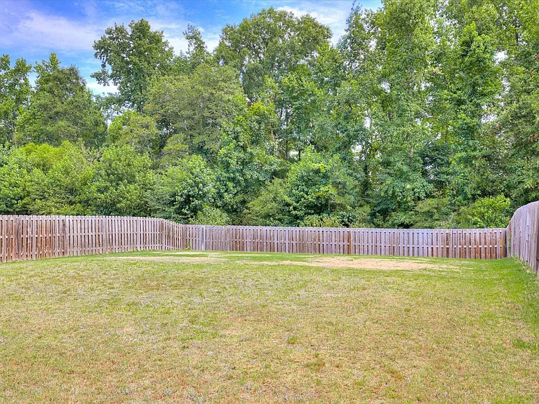 127 Radcliff Dr — Photo 50