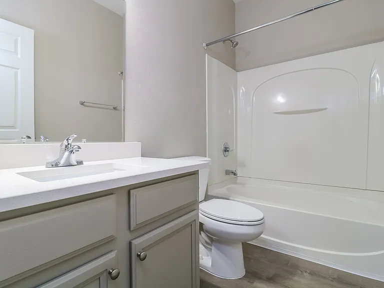 13506 W Marshall Ave — Photo 15