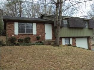 8927 Drake Parkway Rd, Chattanooga, TN 37416