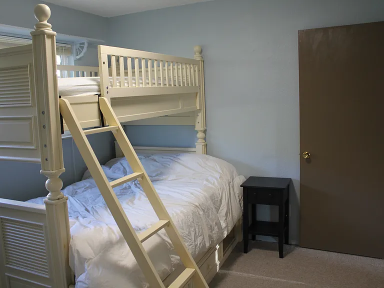 79 Evergreen Rd — Photo 10